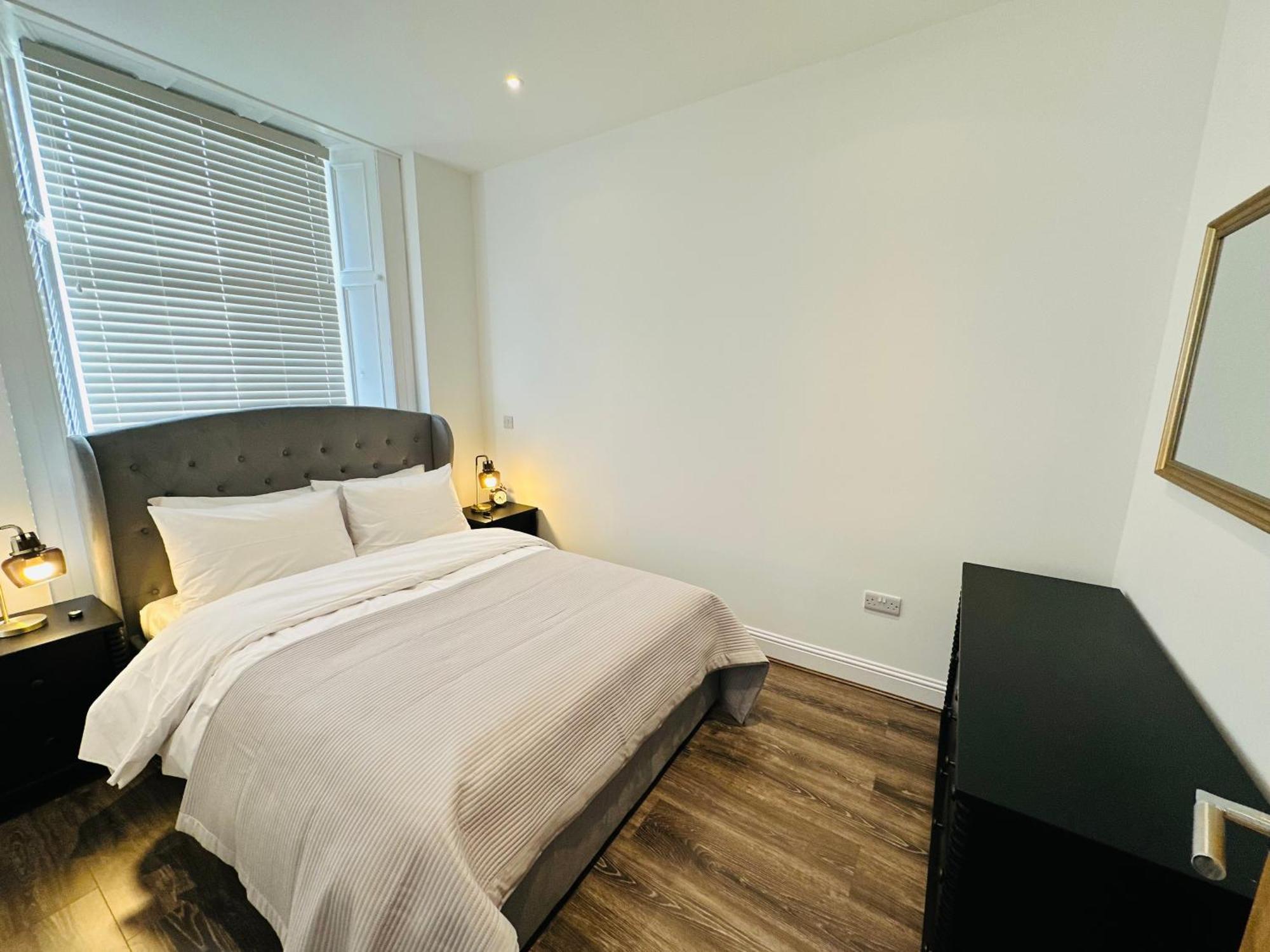 Barnet House Serviced Apartments Dunfermline Exterior foto